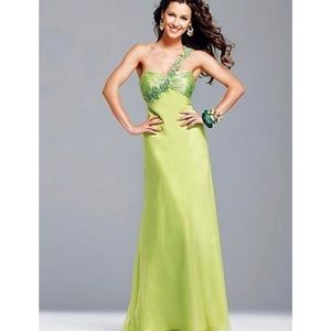Gorgeous Faviana Lime Green Prom Dress